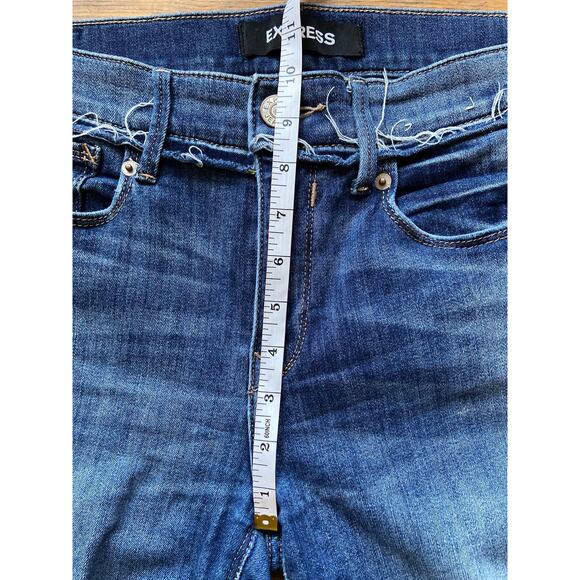 EXPRESS Distressed Stretch Mid-Rise Denim Leggings sz 6R - Picture 13 of 16